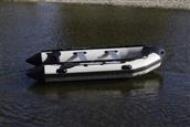Thuyền hơi Tadpole SA380